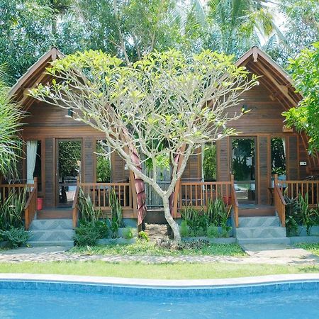 Adi Bungalow Nusa Penida Redpartner Ped Екстериор снимка